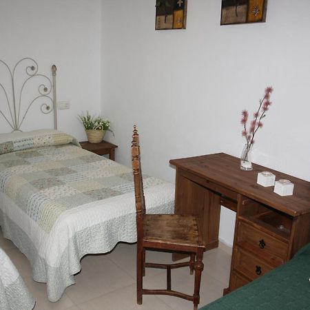 Casa Rural La Plaza Almoharín Kültér fotó